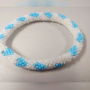 5/$25 Handmade Blue and White Beaded Bracelet